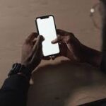 “Quiero ser tu amor”: investigan a un docente por presunto grooming con mensajes de WhatsApp