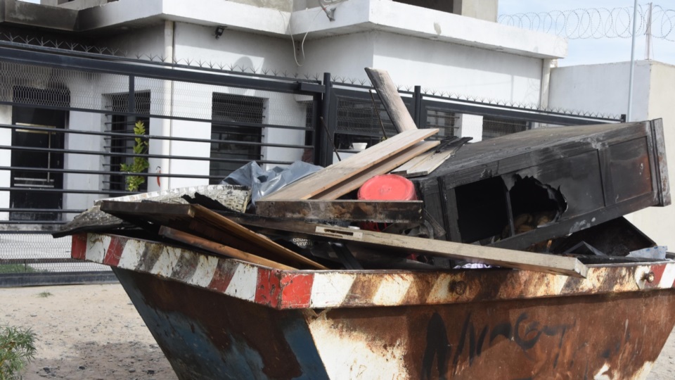 414230_crop_142744_lg