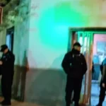 Discusión en un bar de Trelew terminó con dos heridos de bala y un detenido