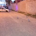 Tiró una bomba molotov contra el techo de su vecina y luego efectuó varios disparos